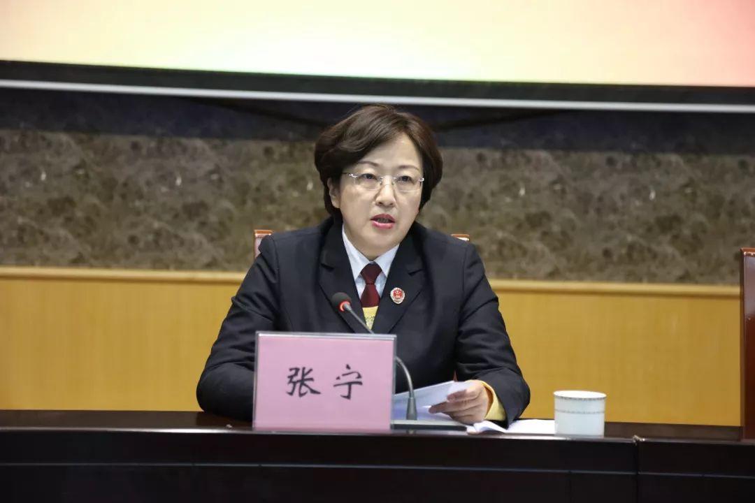 弘扬优良传统，深刻理解三大作风的内涵与意义