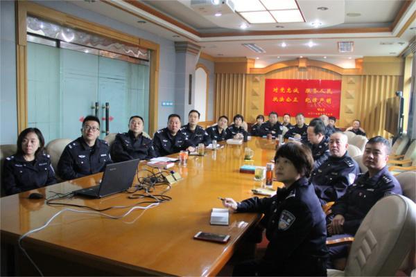 免费观看高清三大队电视剧，西瓜视频的精彩体验