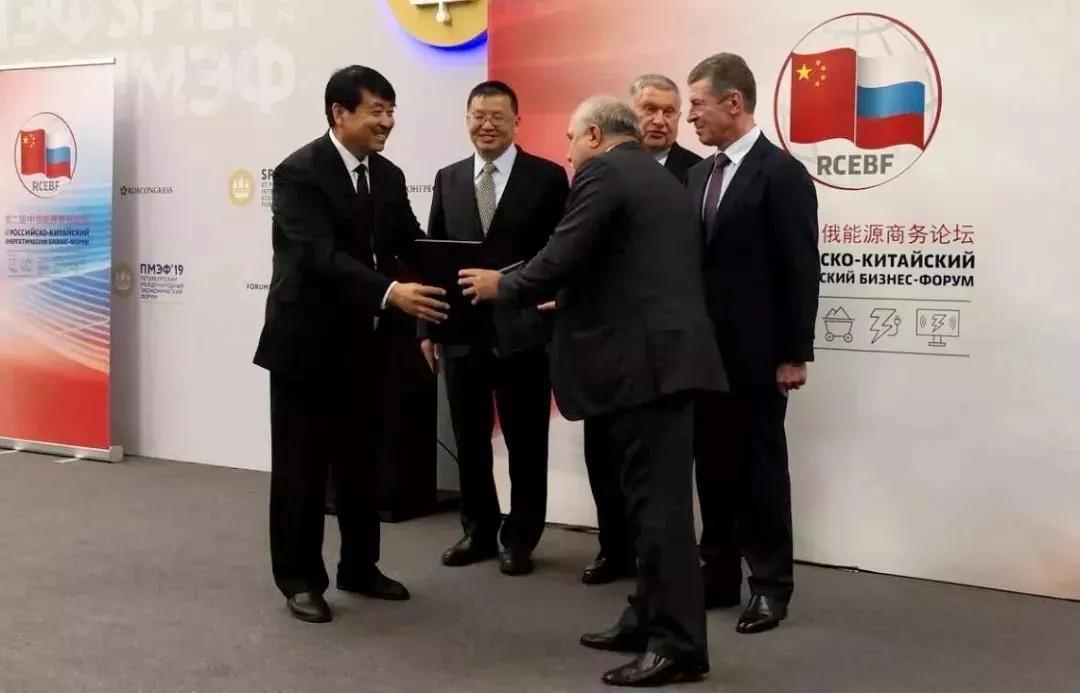 2046年澳门正版免费大全，探索未来娱乐的无限可能2024新澳门精准正版免费大全